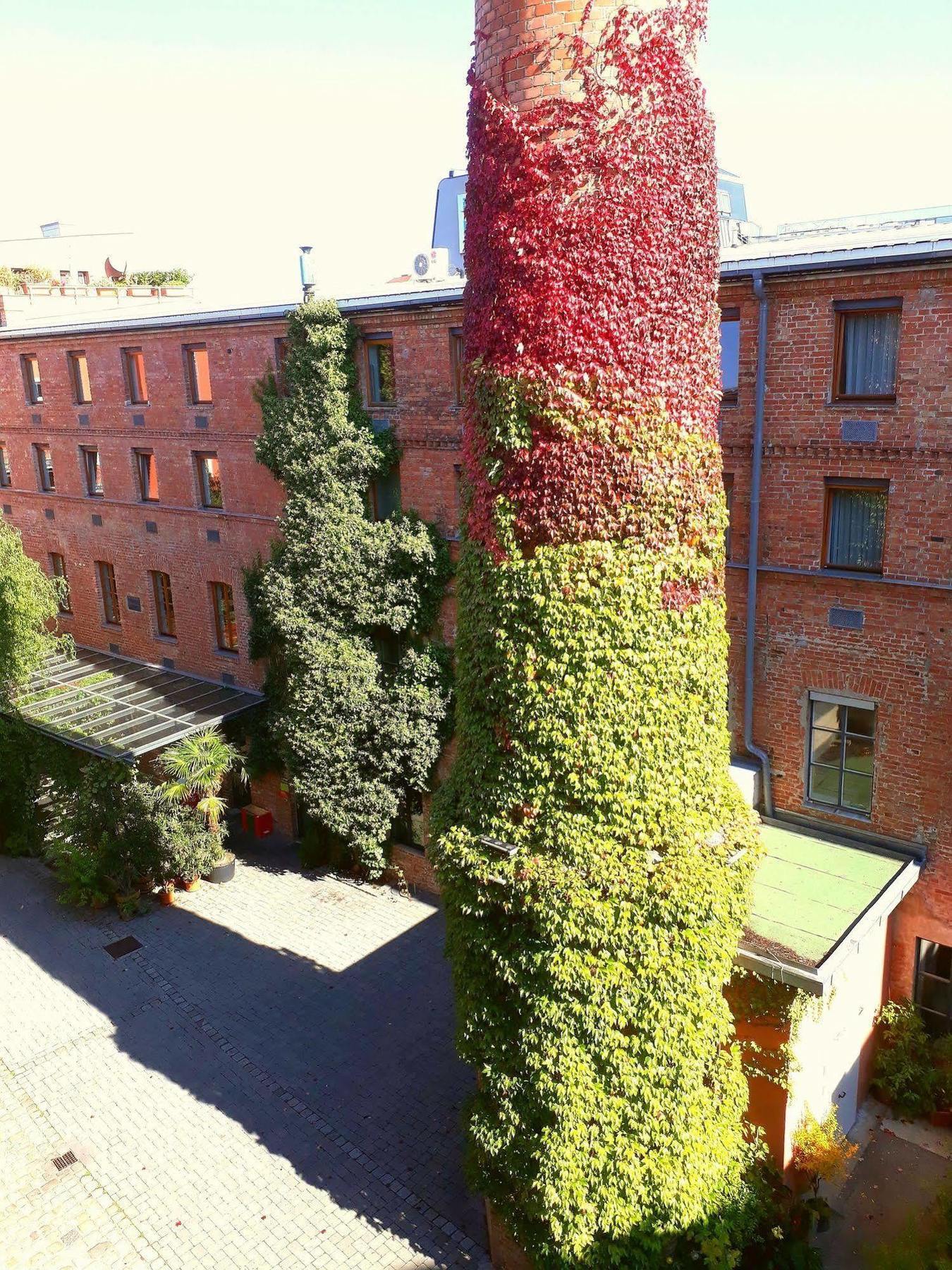 Hotel Fabrik Wien Exterior photo